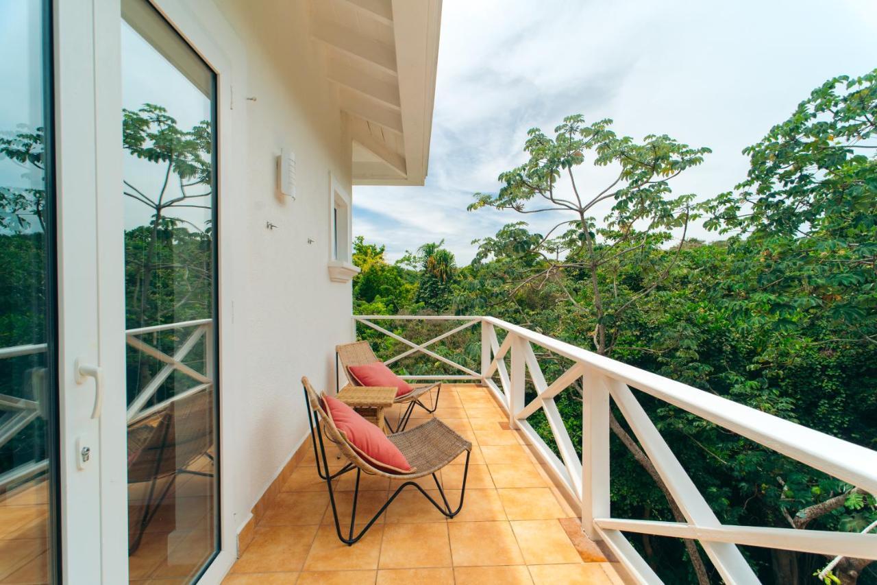 Blue Roatan Resort ويست باي المظهر الخارجي الصورة